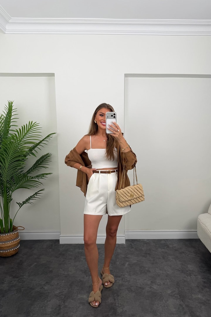 Premium Seri Double Kumaş Şehir Boy Klasik Kumaş Şort Ekru 