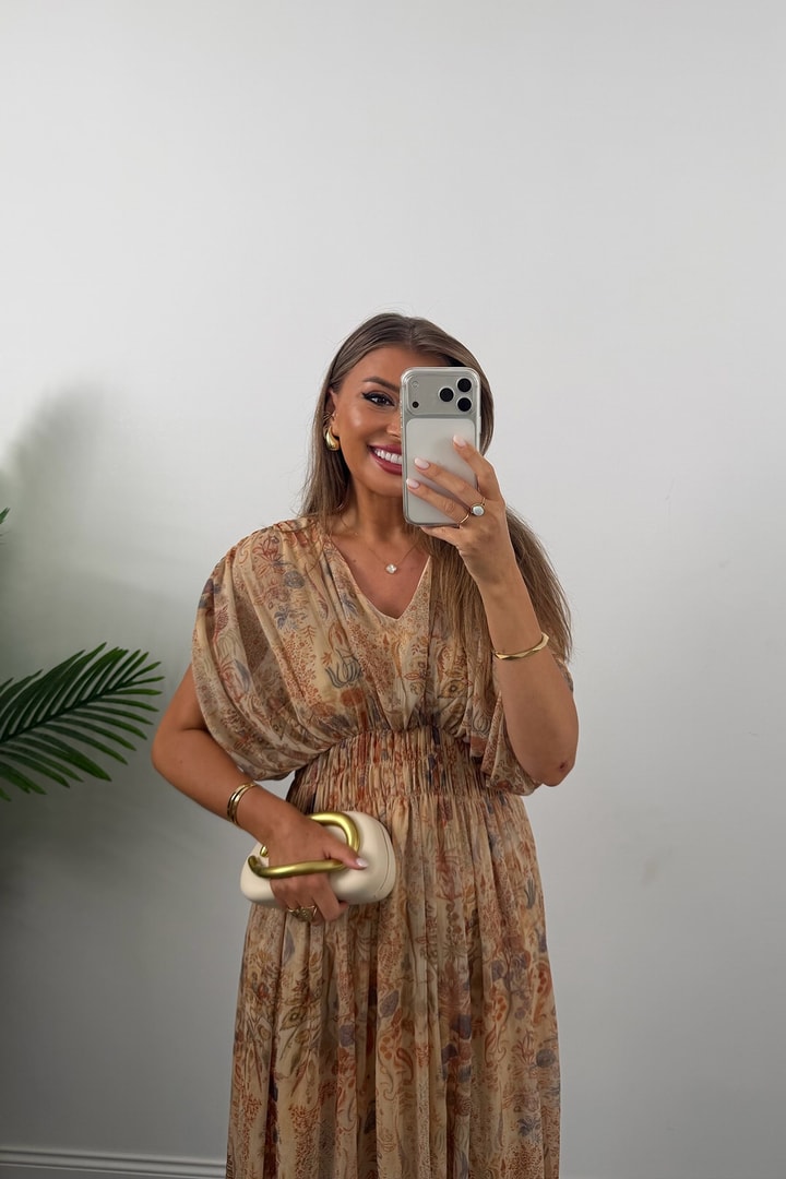 Premium Seri Helen Dökümlü Maxi Şifon Elbise