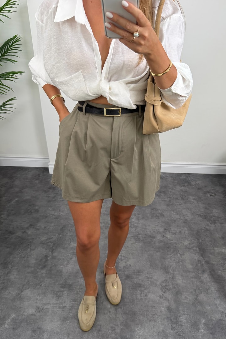 Premium Seri Kemerli Gabardin Şort