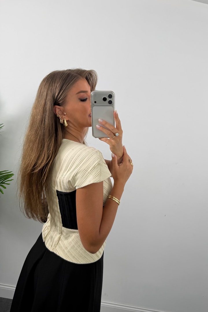 Premium Seri Kısa Kol Korse Tasarım Bluz Taş