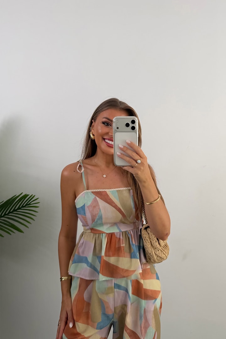 Premium Seri Marka Model Renkli Keten Takım 