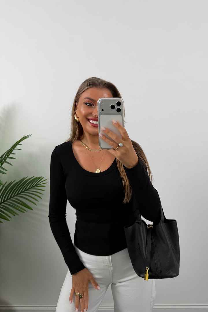 U Yaka %100 Pamuklu Likralı Basic Body Siyah
