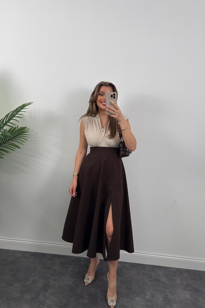 Vatkalı Likralı Sıfır Kol Drapeli Bodysuit Taş