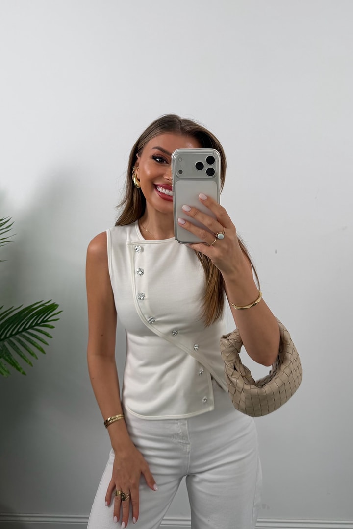 Zra Model Asimetrik Düğmeli Yelek Beyaz