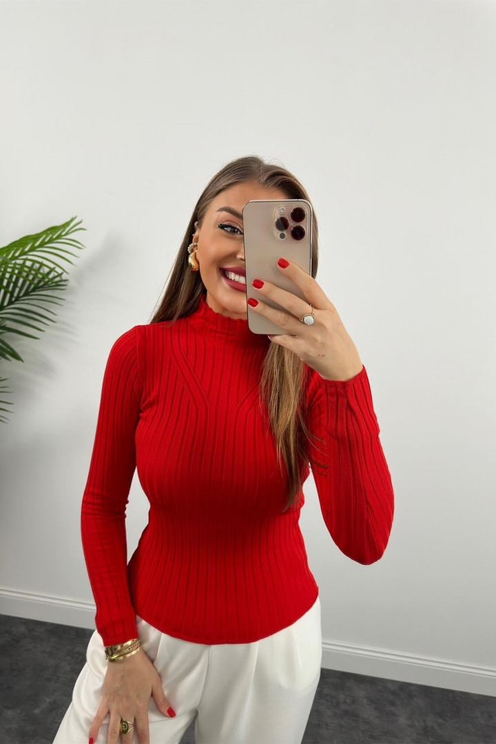 Zra Model Yaka Detaylı Çelik Triko Kırmızı
