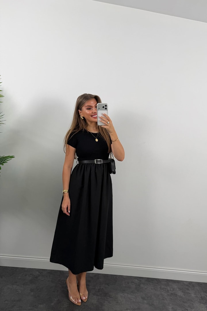 Likralı Kemerli Midi Boy Basic Kloş Elbise Siyah