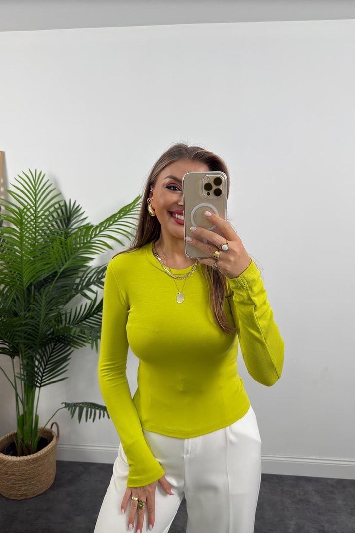 Massi Model Tam Pamuklu Soft Touch Likralı Basic Body Fıstık Yeşili