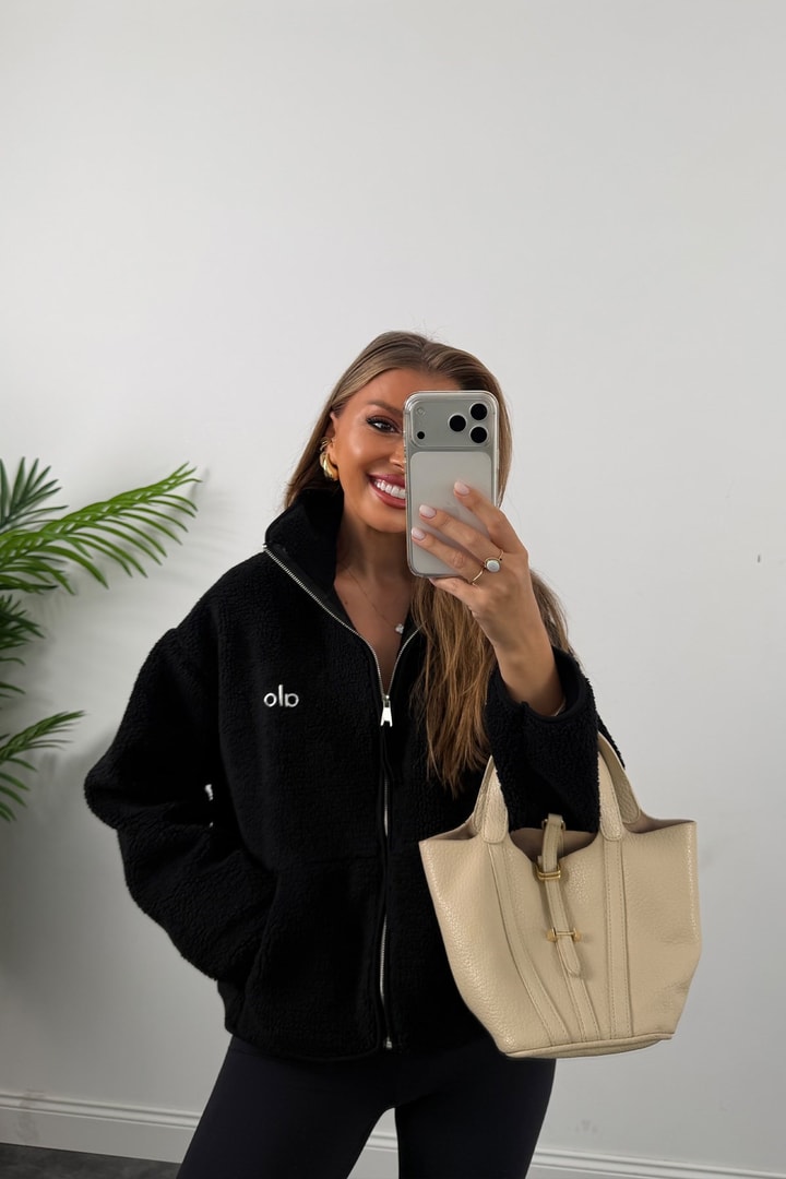 Oysh Model Polar Ceket Ola Siyah 