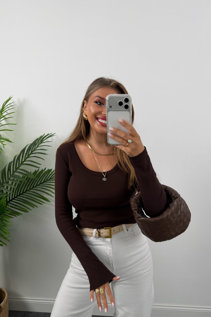 U Yaka %100 Pamuklu Likralı Basic Body Acı Kahve