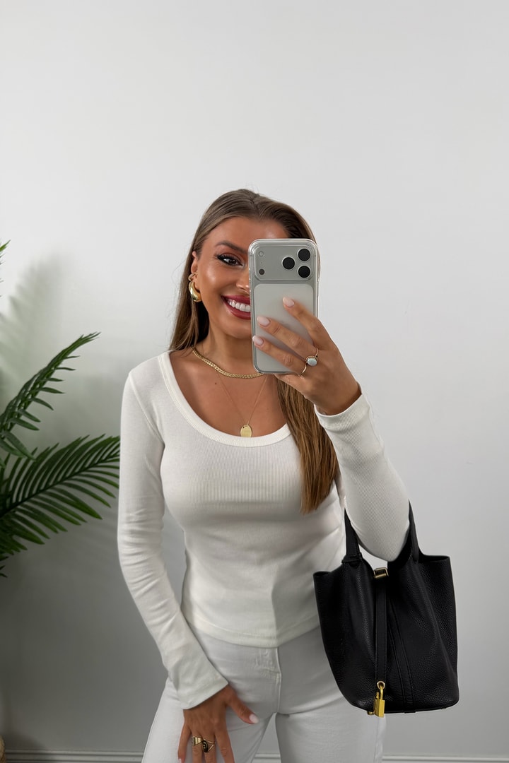 U Yaka %100 Pamuklu Likralı Basic Body Beyaz