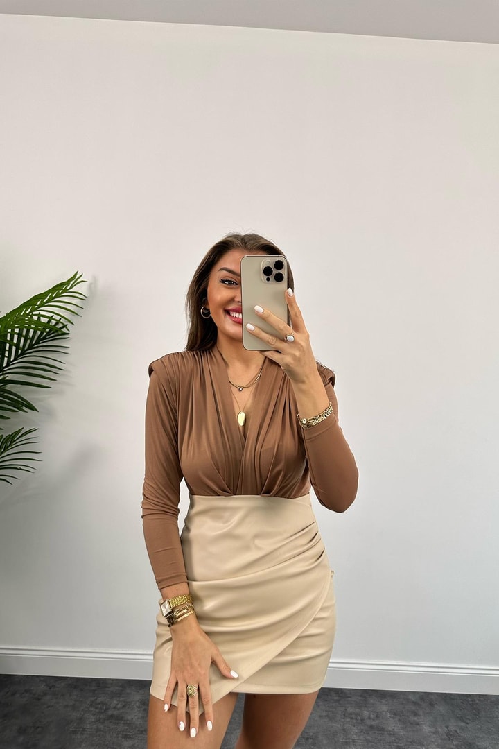 Vatkalı Likralı Bodysuit Camel