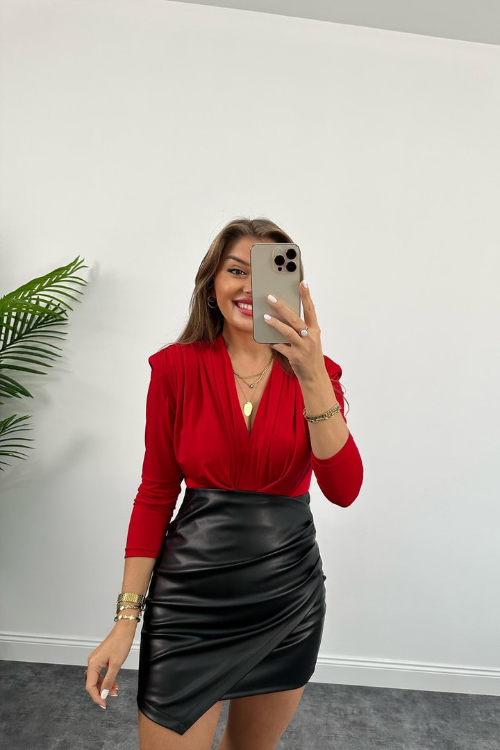 Vatkalı Likralı Bodysuit Kırmızı