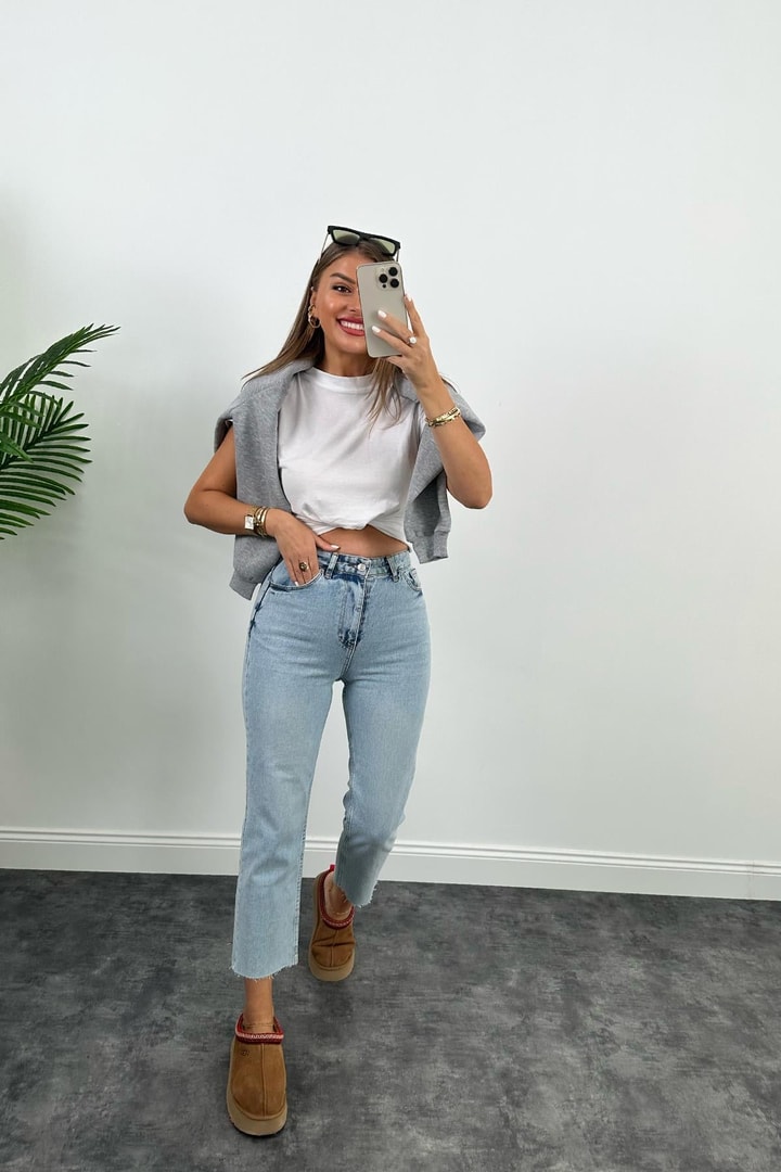 Zra Kesik Paça Flare Jean Light Blue