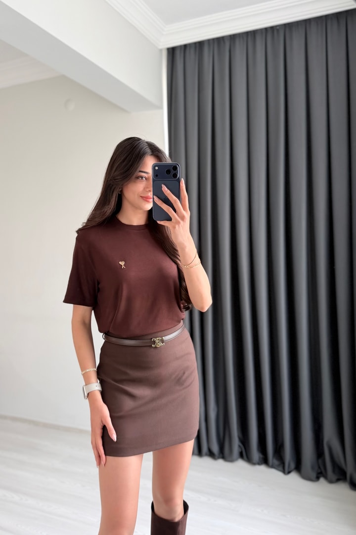 Amia Bisiklet Yaka Kısa Kollu Kahve Tshirt