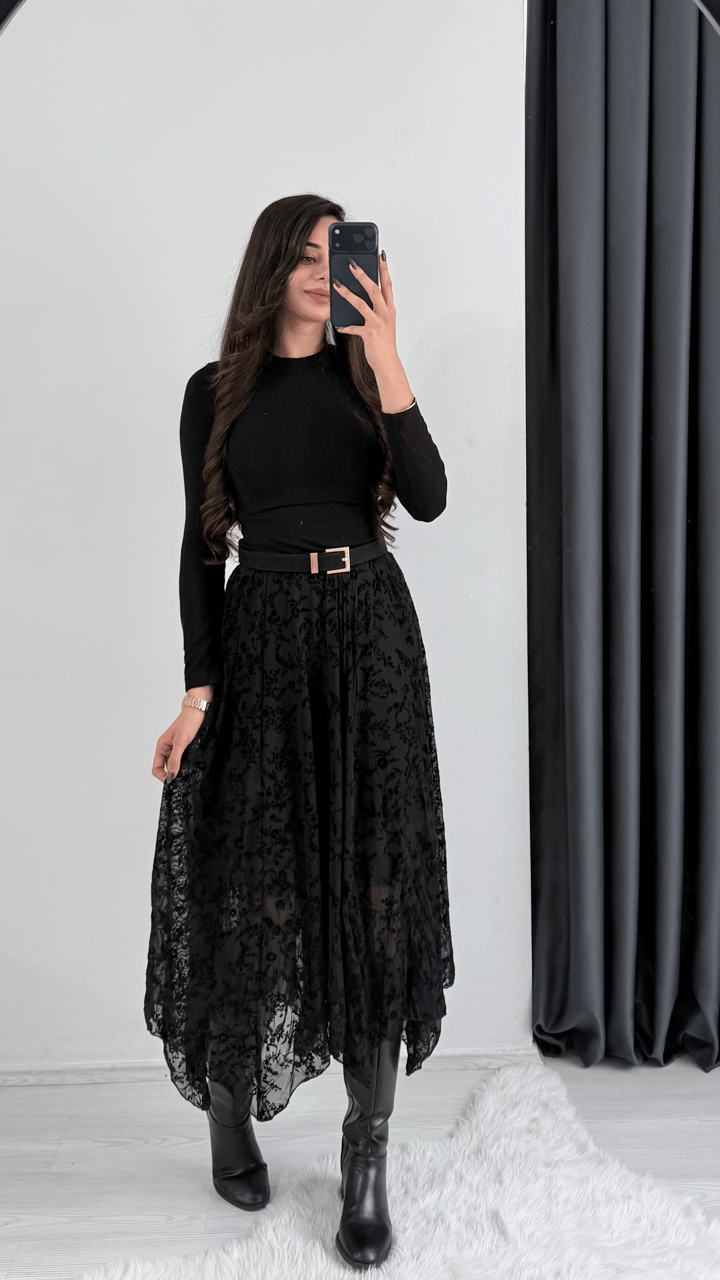 Harle Siyah Flok Baskı Maxi Asimetrik Etek 