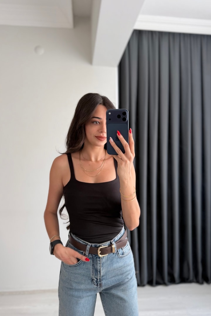 Jova Askılı Zıbın Siyah Bodysuit