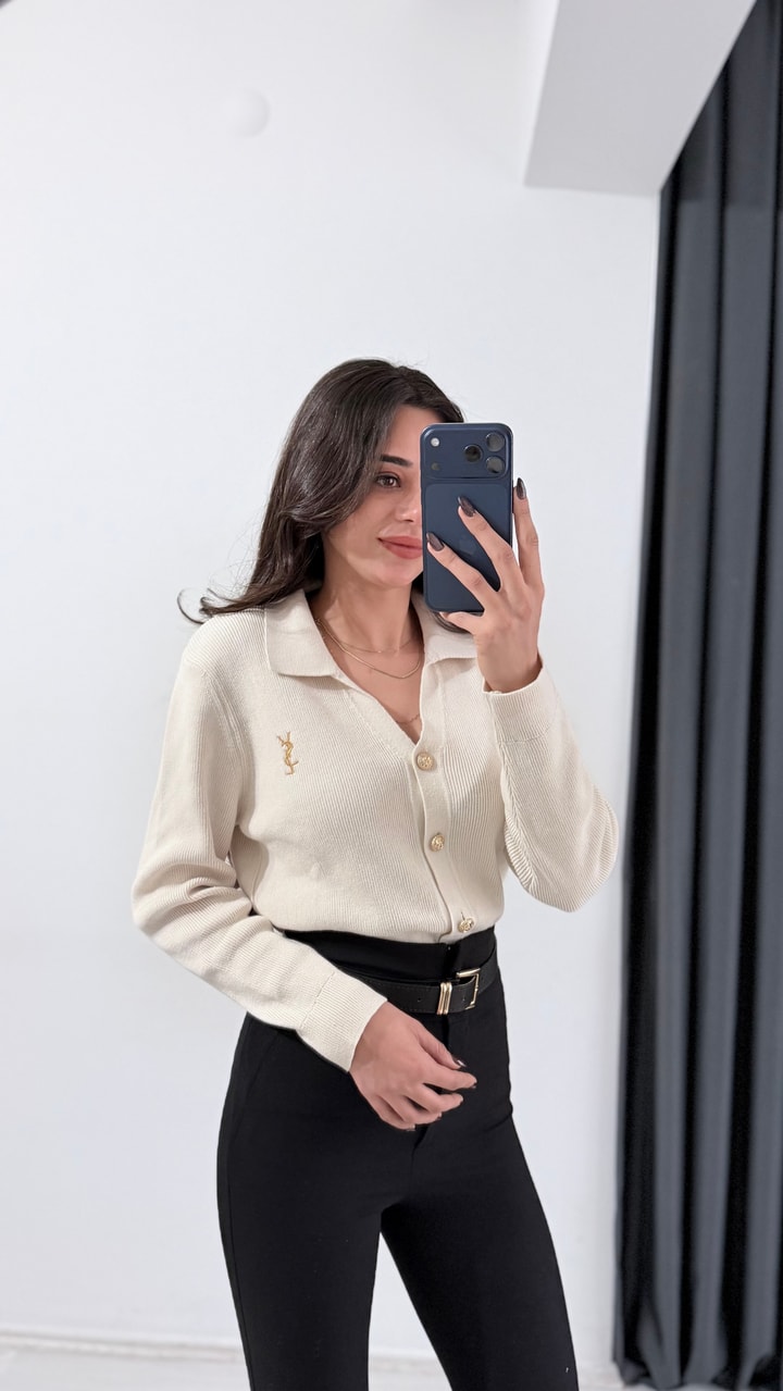 Michelle Ekru Ys Nakışlı Gold Düğmeli Hırka