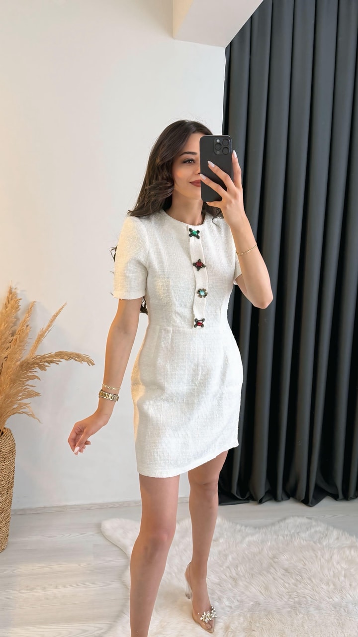 Nataly EkruTüvit Taşlı Düğmeli Elbise