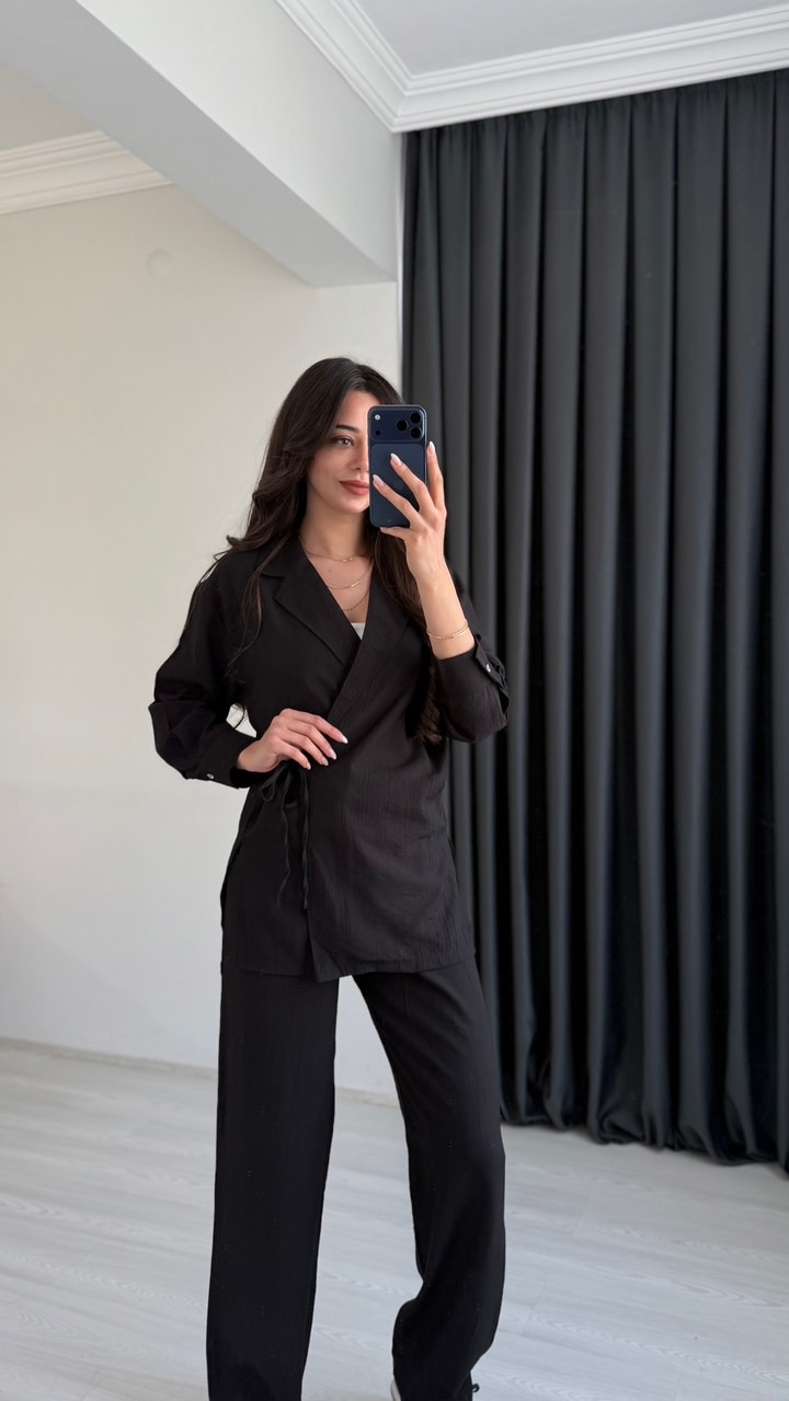 Polina Kruvaze Yaka İp Bağlamalı Ceket Ve Pantalon Takım Siyah