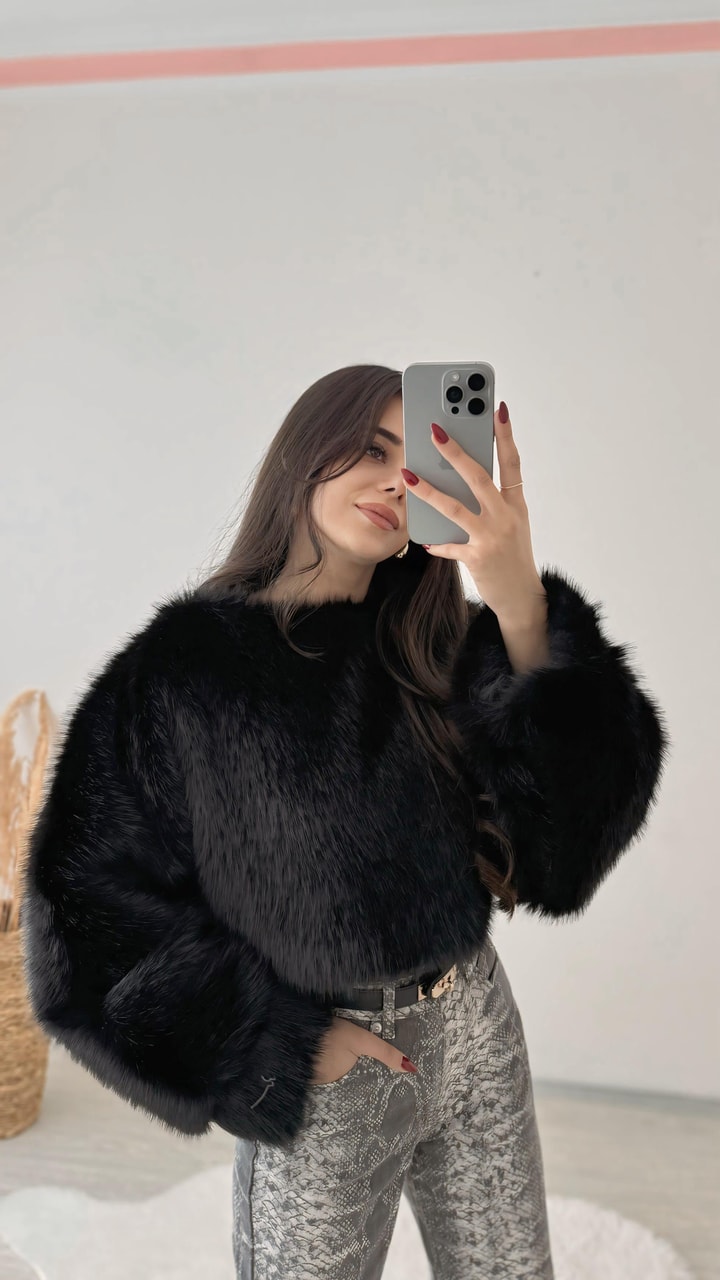 Porter Siyah Kürk Sweat
