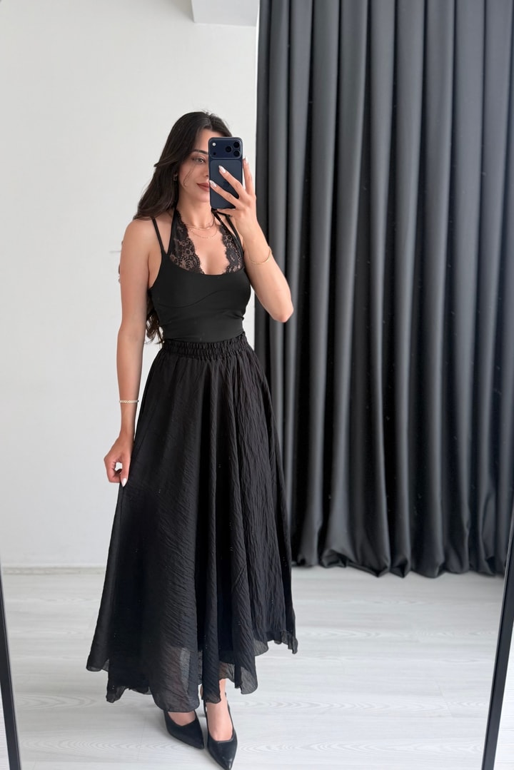 Venice Asimetrik Kesim Kırışık Kumaş Etek Siyah 