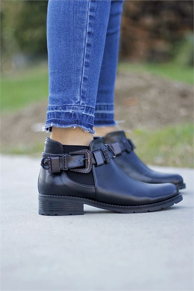 Bot/ Bootie