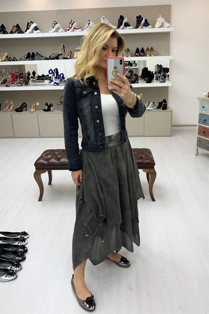 Adela
- Zigzag Kesim Salaş Etek