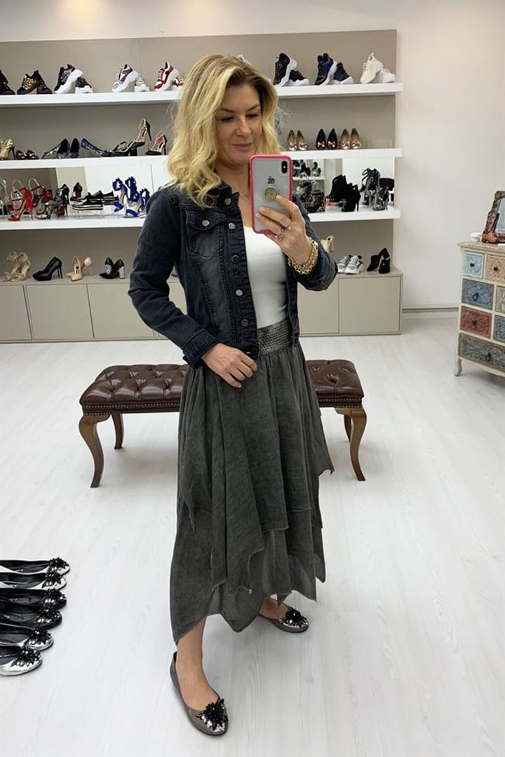 Adela
- Zigzag Kesim Salaş Etek