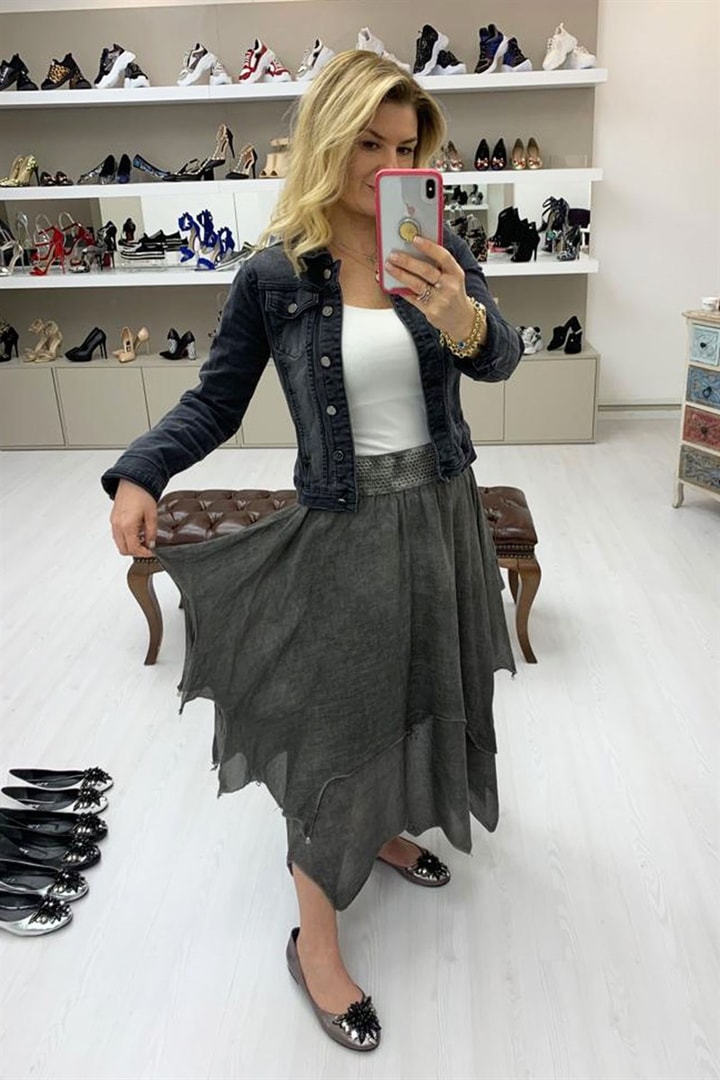 Adela
- Zigzag Kesim Salaş Etek