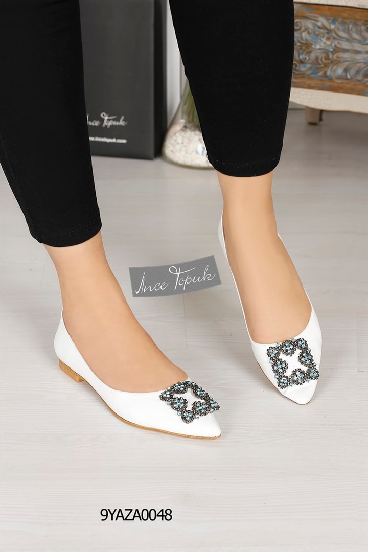 Angel
- Taşlı Tokalı Burnu Sivri Babet