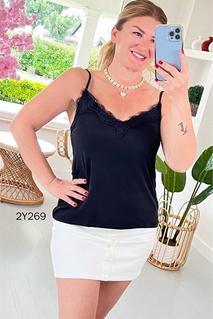 Askısı Ayarlanabilir Dantelli Bluz