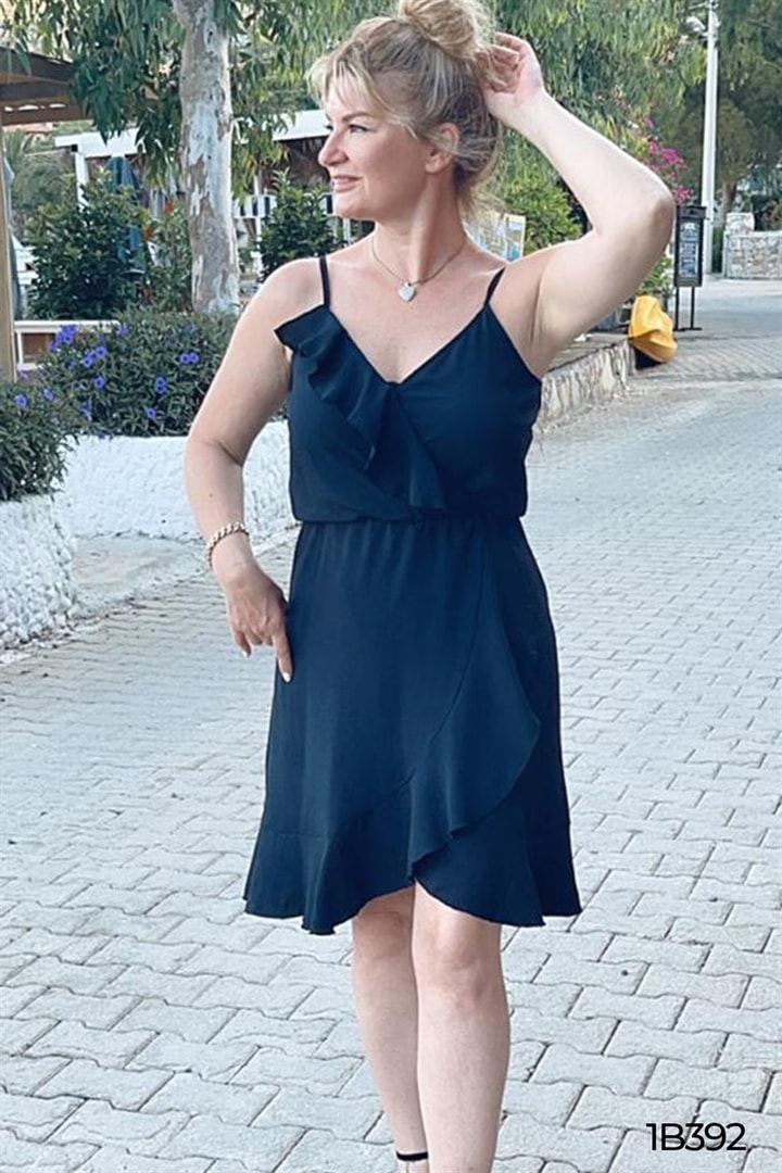 Askısı Ayarlanabilir Volanlı Elbise