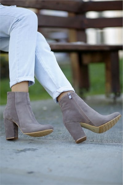 Bot/ Bootie