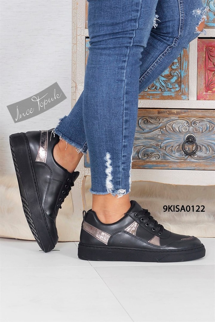 Bağcıklı Spor Ayakkabı