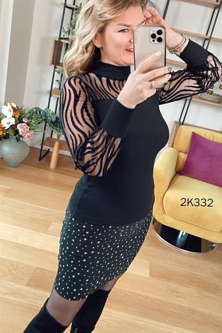Balıkçı Yaka Tül Detay Likralı Bluz