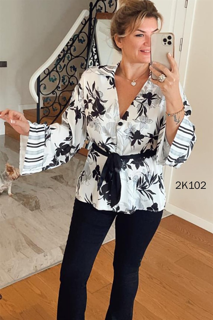 Belden Bağlamalı Saten Bluz