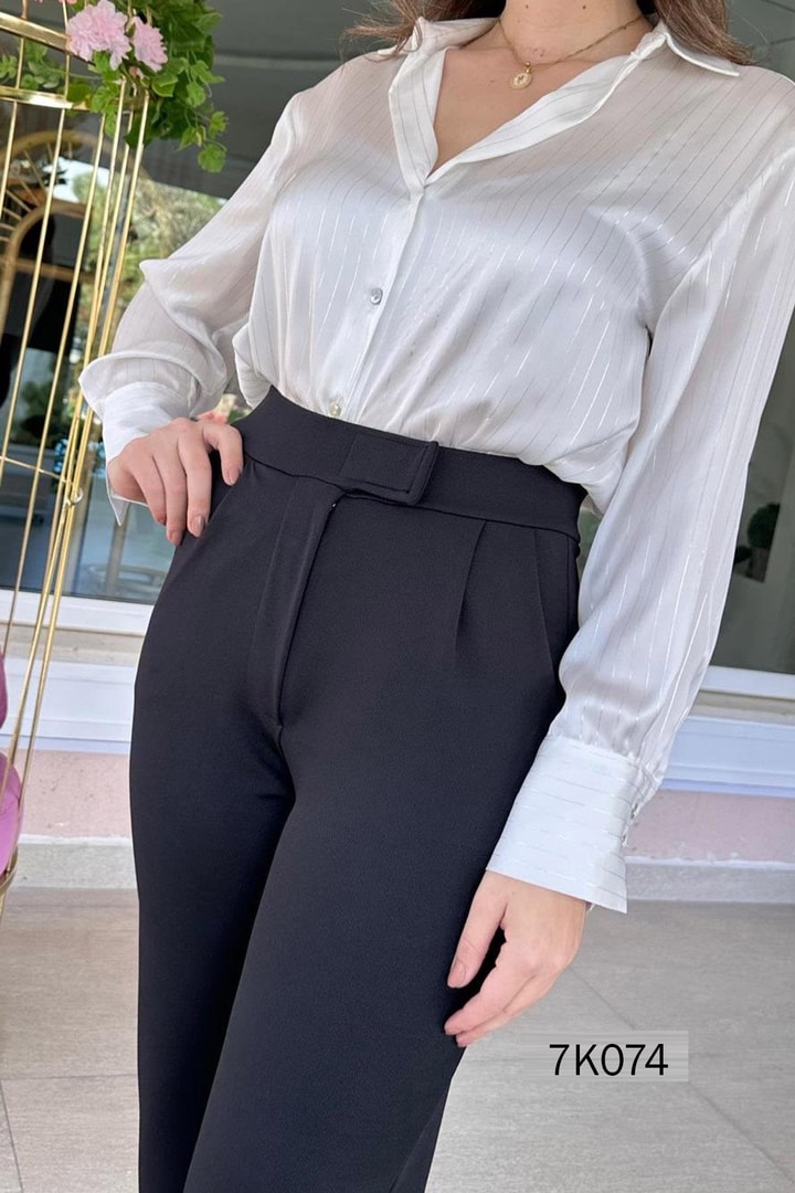 Beli Cırtlı Krep Pantolon