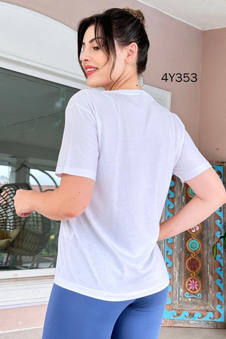 Bisiklet Yaka Baskılı Kolyeli Tshirt