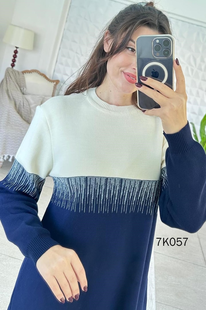 Bisiklet Yaka Simli Triko Elbise