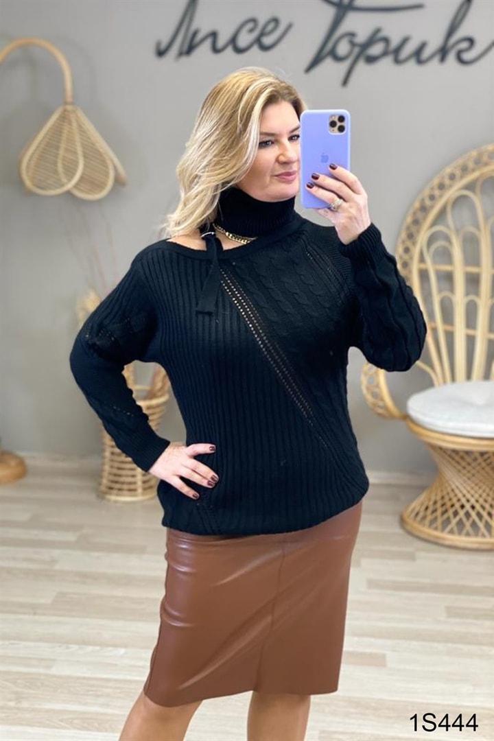 Boğazlı Triko Bluz