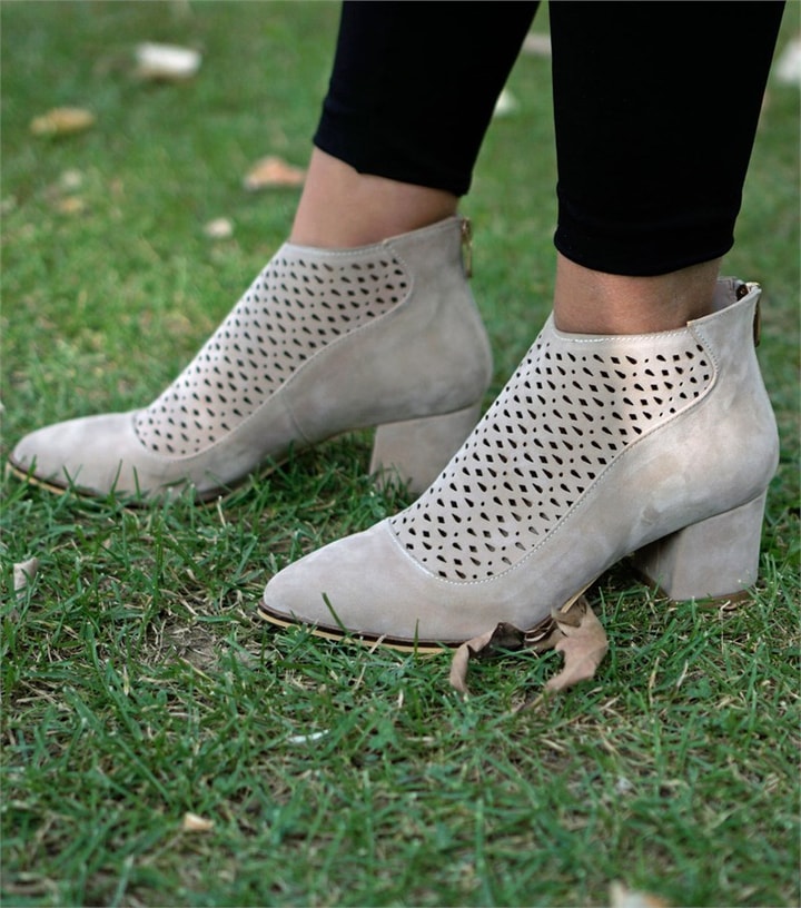 Bot/ Bootie