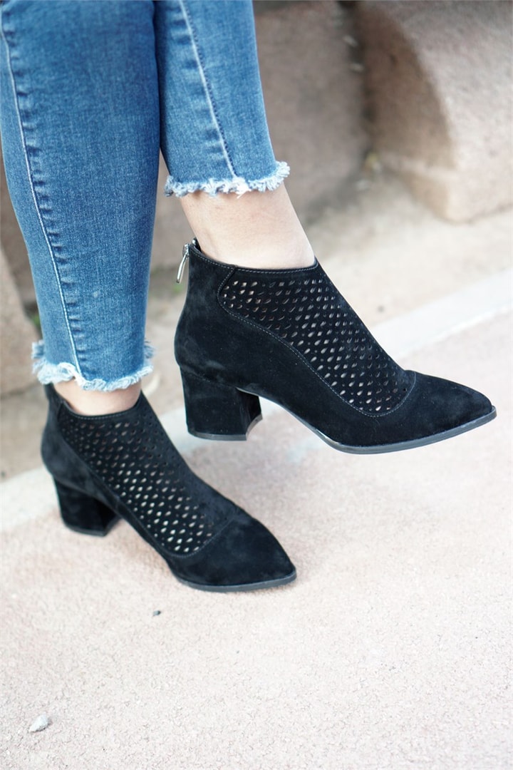 Bot/ Bootie
