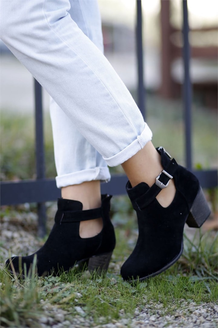 Bot/ Bootie