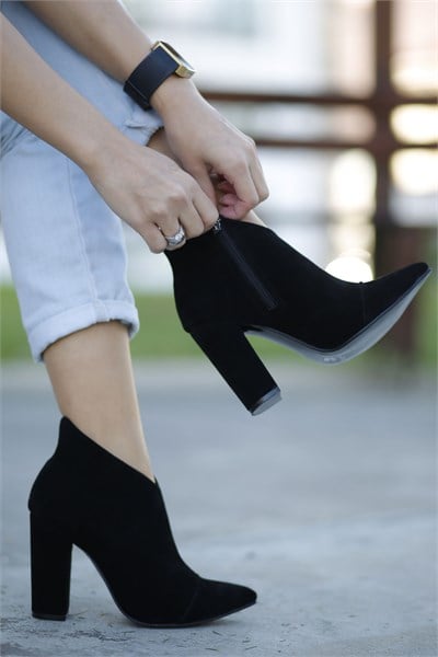 Bot/ Bootie