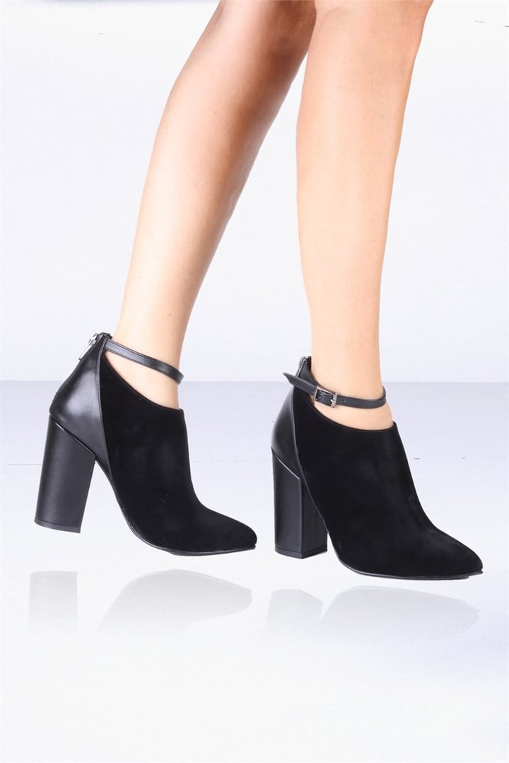 Bot/ Bootie