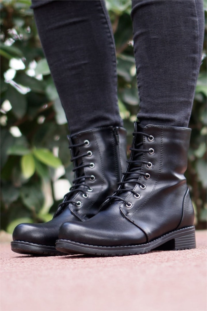 Bot/ Bootie