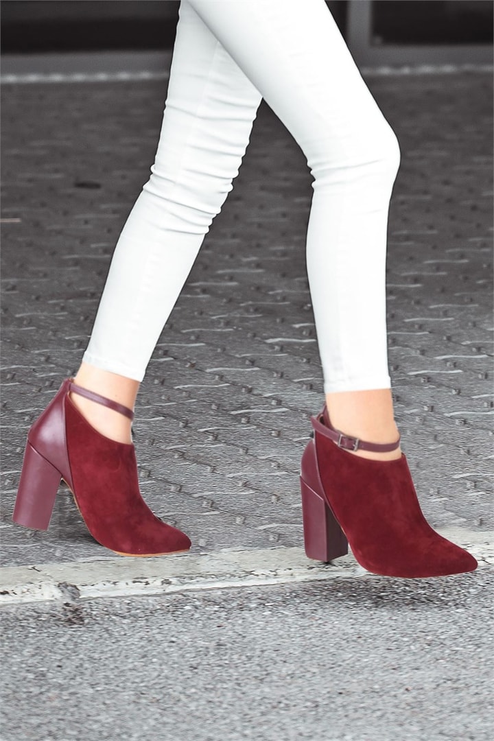 Bot/ Bootie