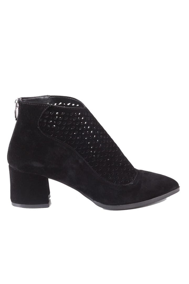 Bot/ Bootie