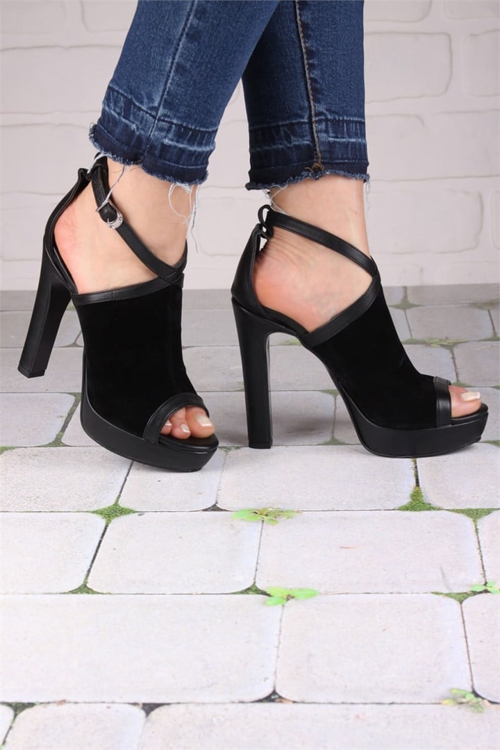 Burnu Açık Platform Ayakkabı