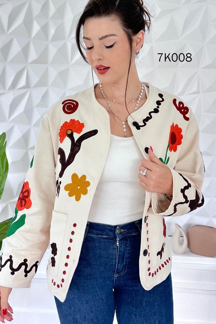 Çiçek Nakışlı Gabardin Ceket